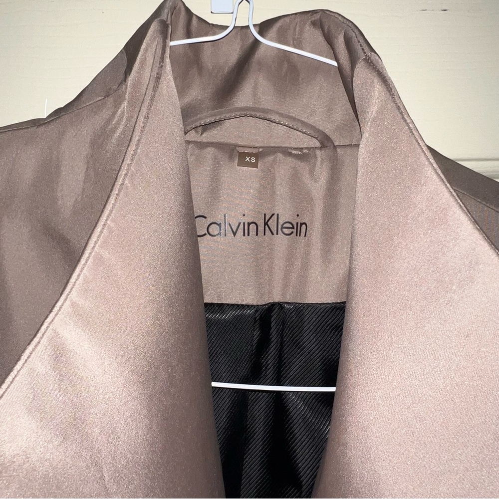 Beige/Brown Trenchcoat - Picture 6 of 8